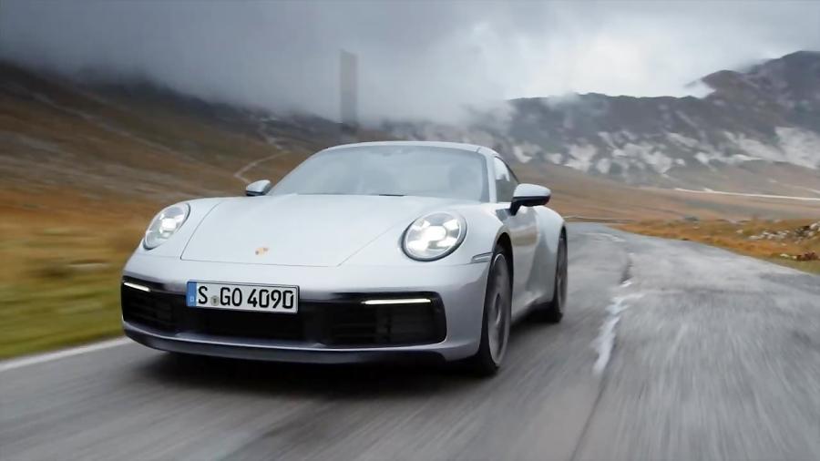 2020 Porsche 911 footage
