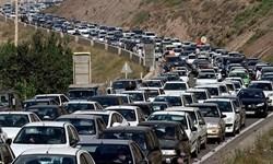 ترافیک پرحجم در هراز،چالوس، قم و فیروزکوه/مسافران بازگشت خود را به جمعه موکول نکنند